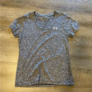 Under armour t shirt